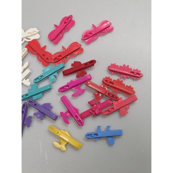 Vintage Goody Plastic Hair Barrettes 70ʼs 80ʼs Poodle Duck Cats Snap Tight Lot main image 9